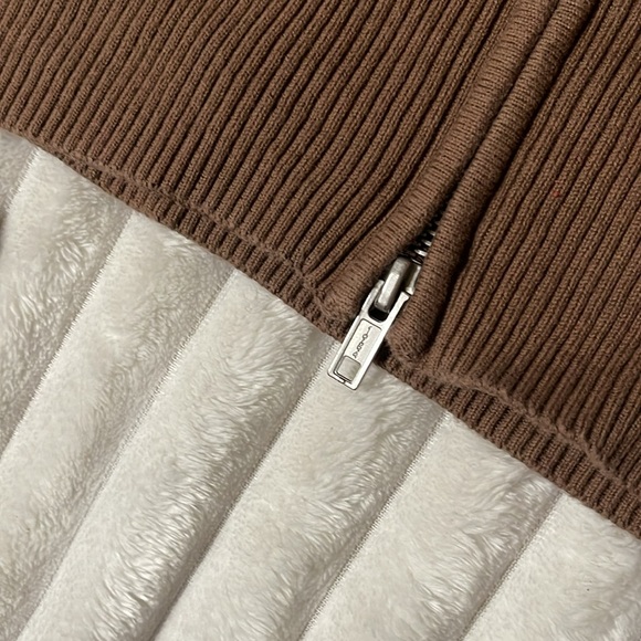 Brandy Melville Brown Full Zip Hoodie | Size XS / Small - Picture 3 of 5